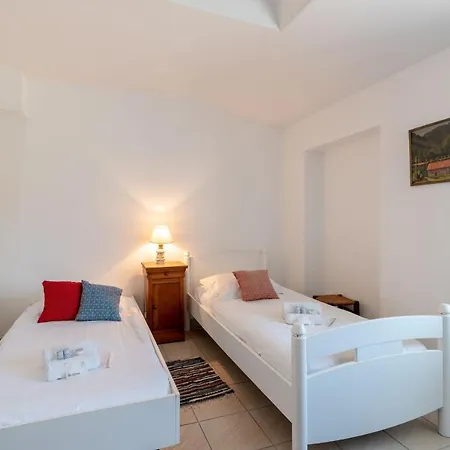 Nyaraló Maison Avec Terrasse Proche Des Commerces *