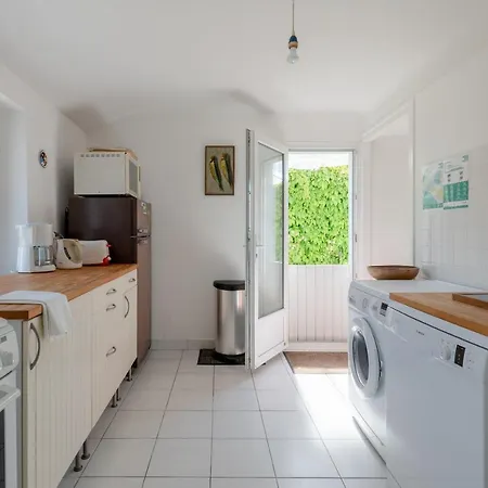 Maison Avec Terrasse Proche Des Commerces